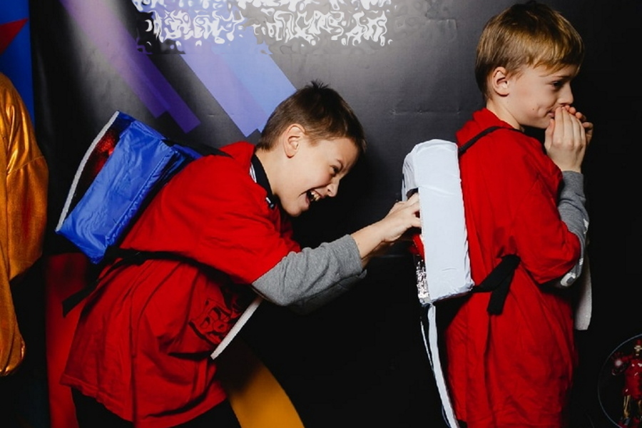 Квест в реальности Among Us от компании Трансформер Квест в реальности Among Us от компании Трансформер